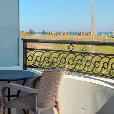 Oasis מלון אוריקום